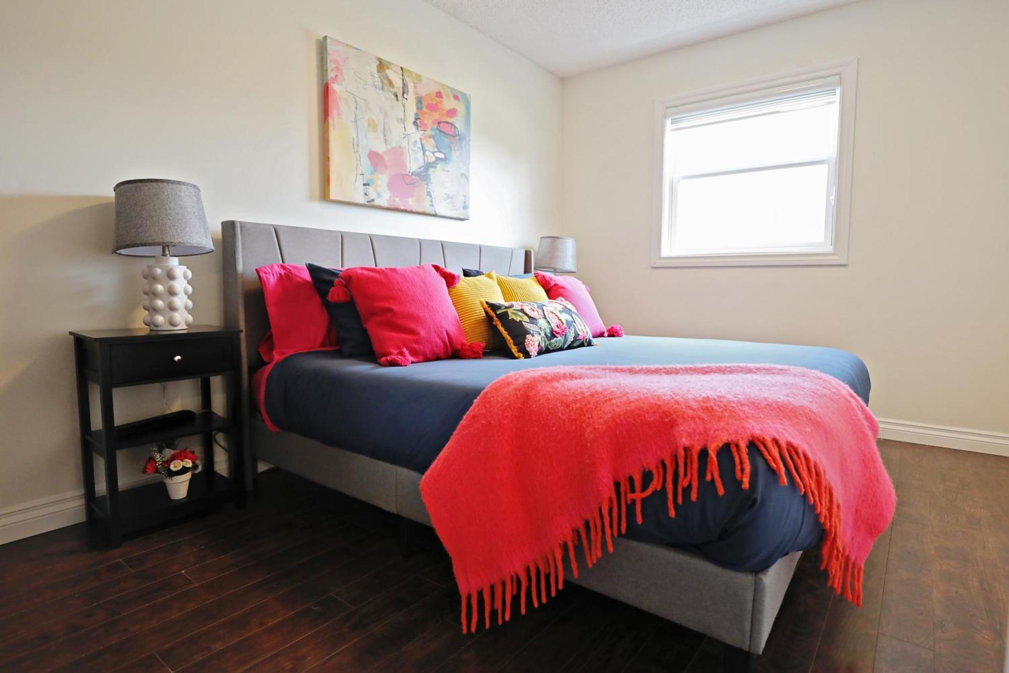 Family Pet Friendly Ac Near Wem Apartment Edmonton