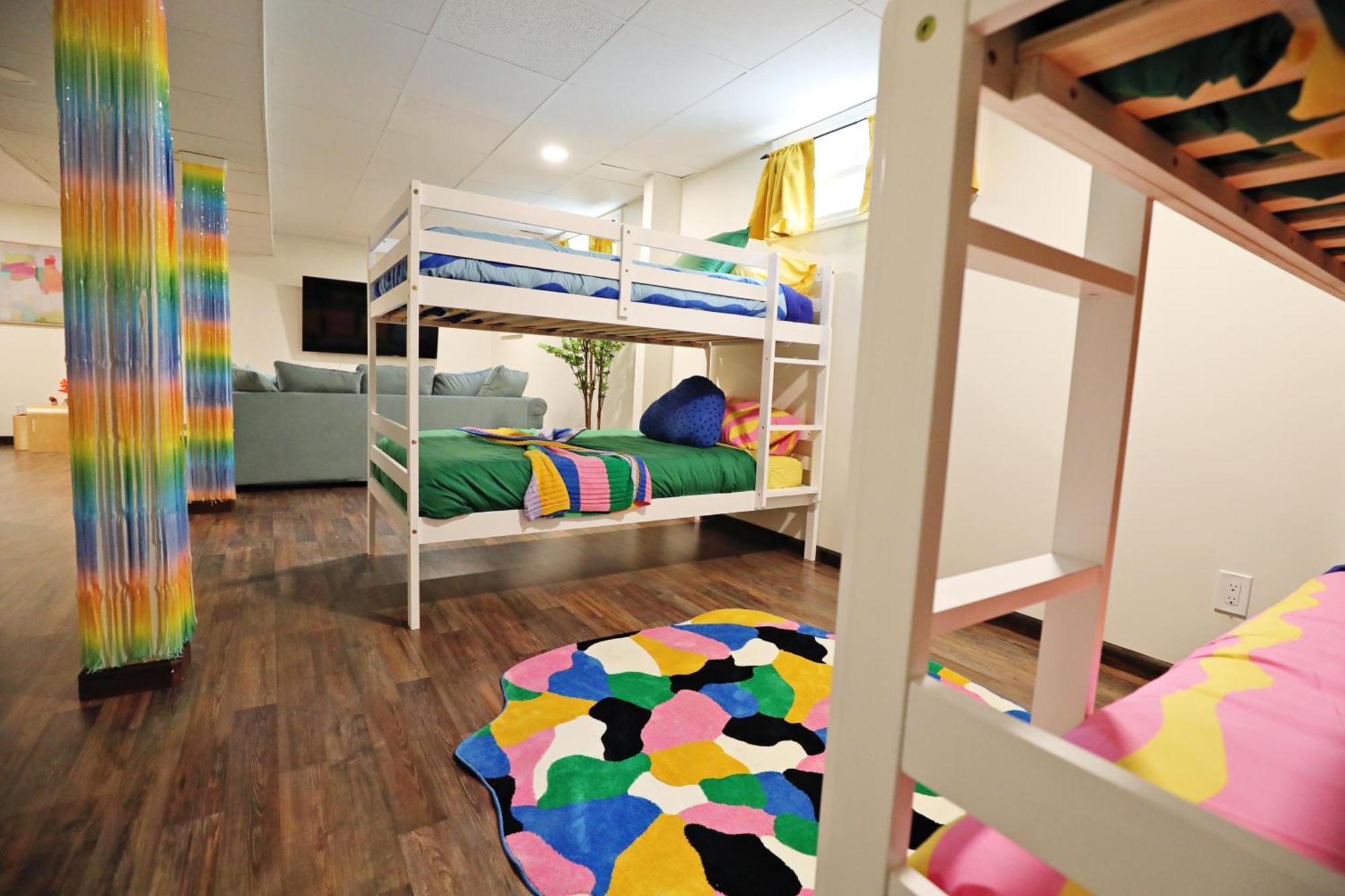 Family Pet Friendly Ac Near Wem *