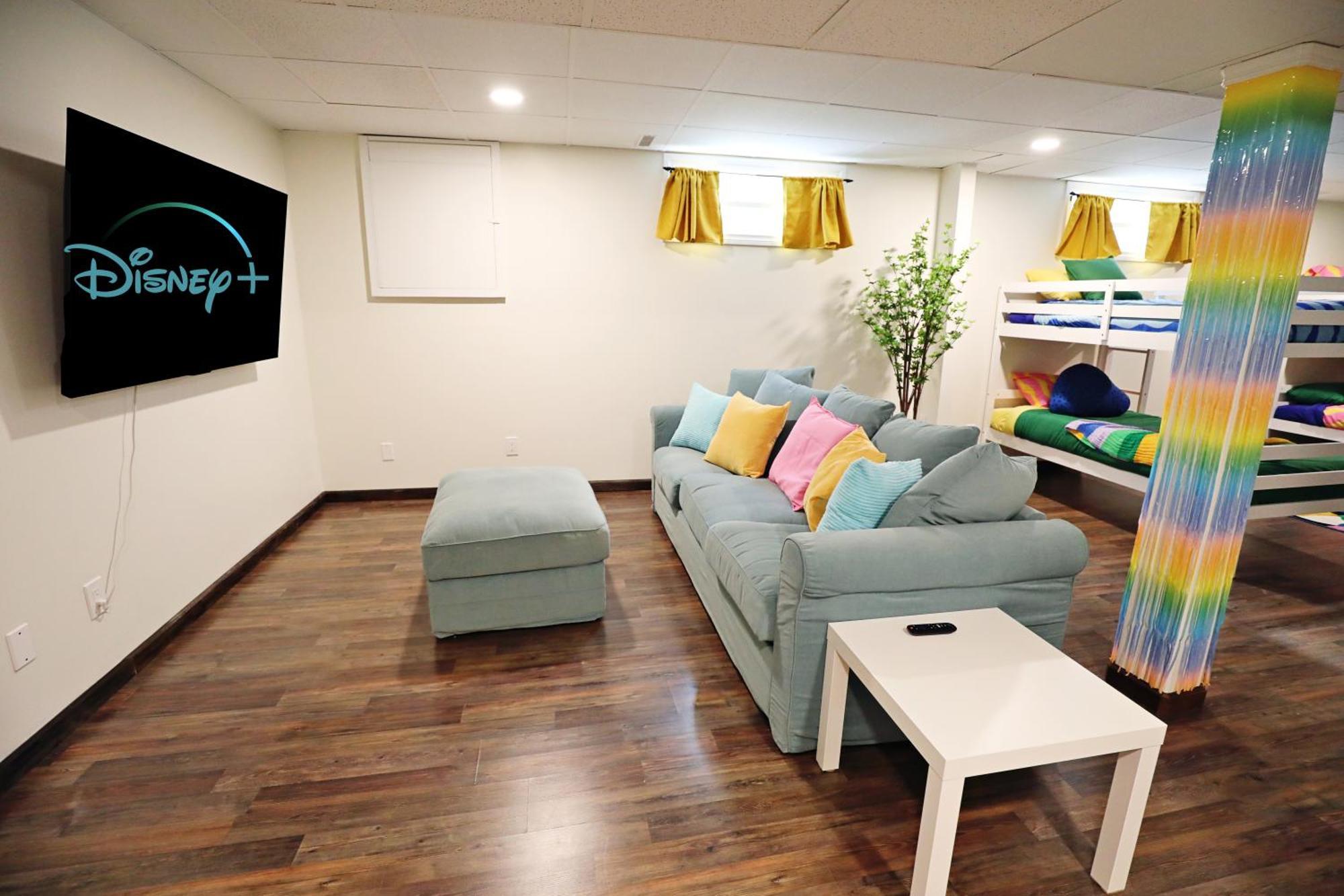 Family Pet Friendly Ac Near Wem *