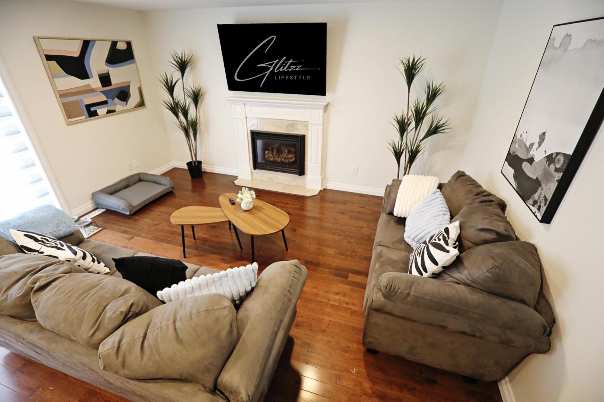 Apartment Family Pet Friendly Ac Near Wem Edmonton