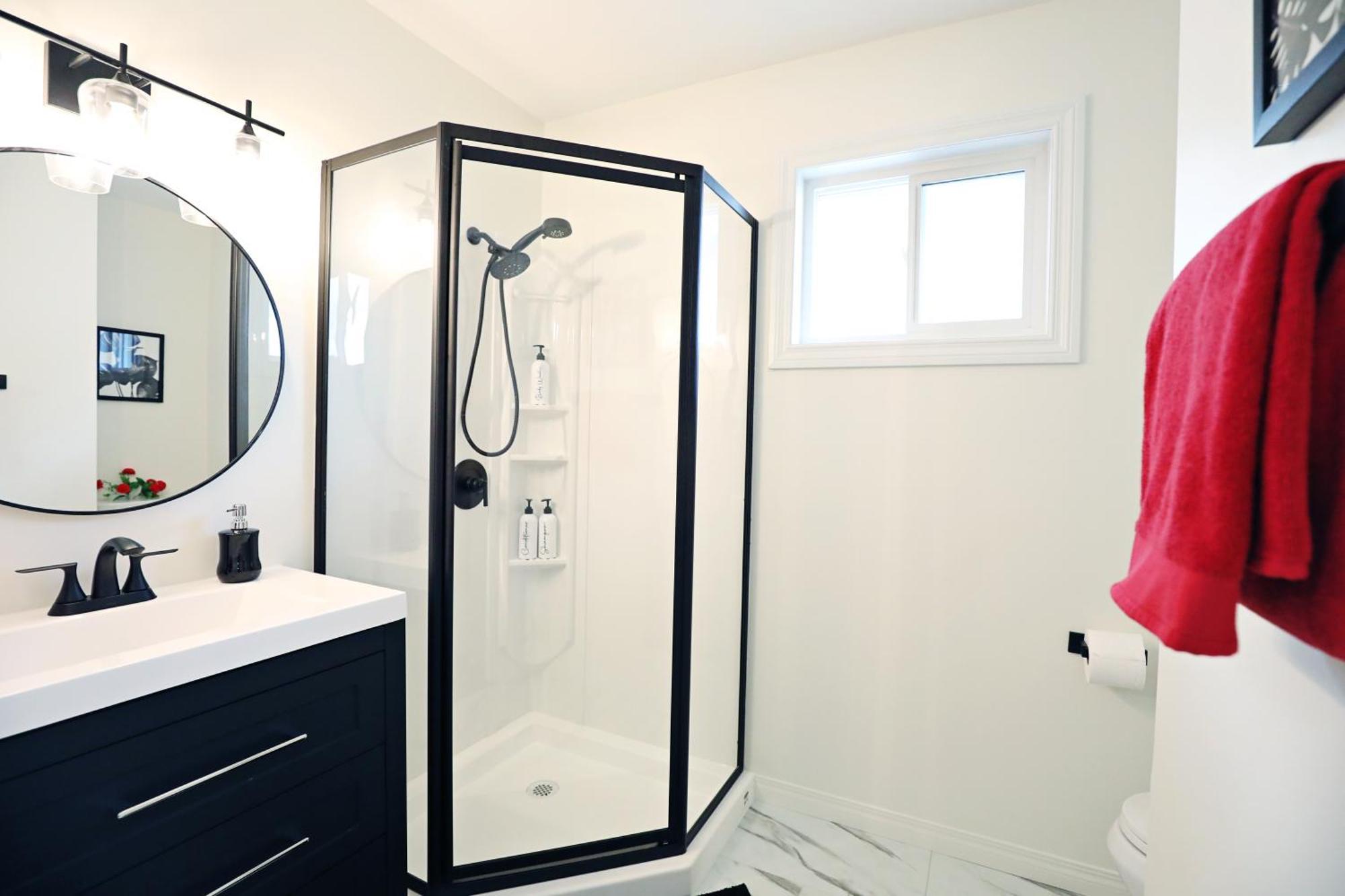 Family Pet Friendly Ac Near Wem Apartment Edmonton