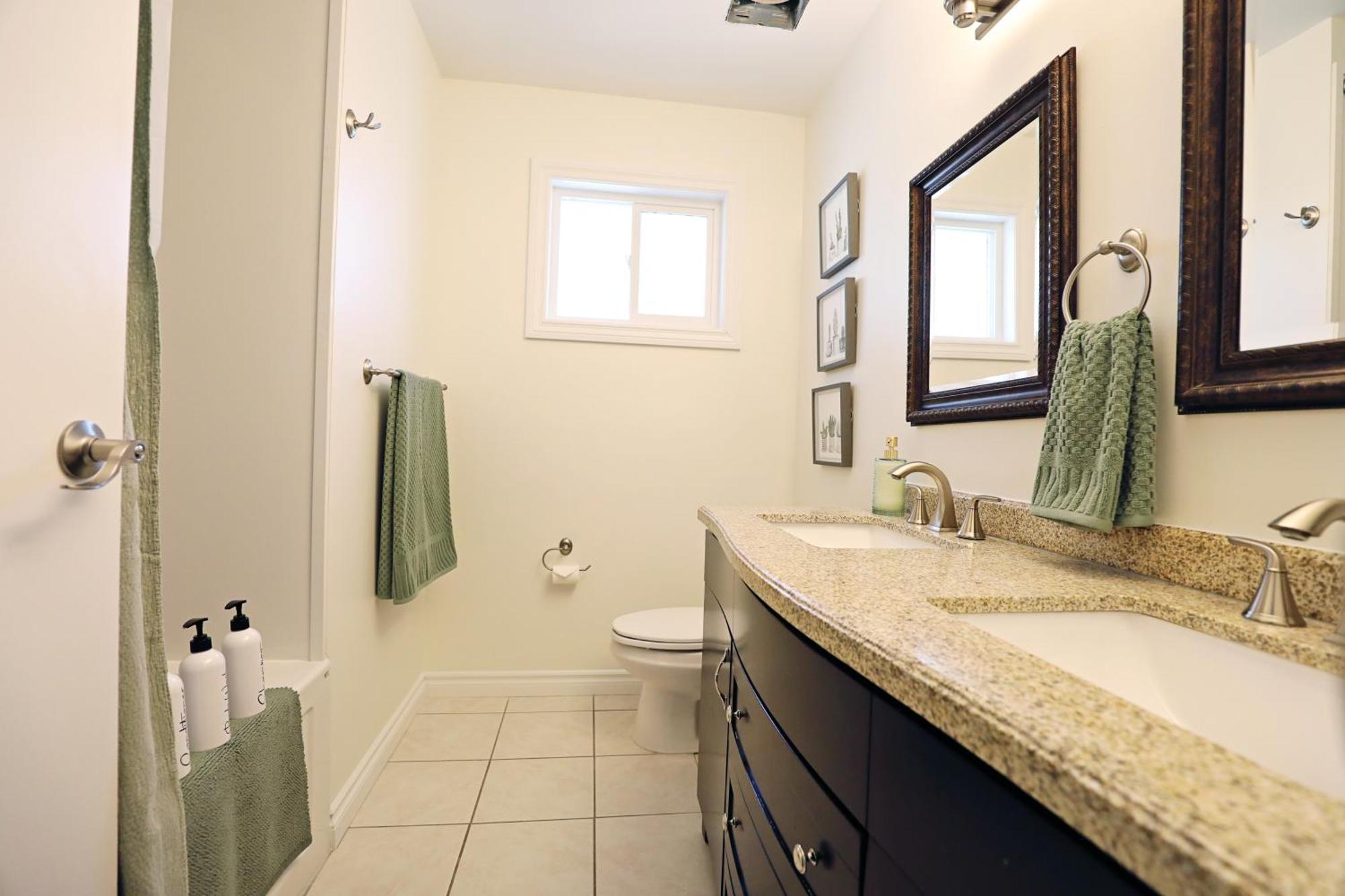 Family Pet Friendly Ac Near Wem * Edmonton