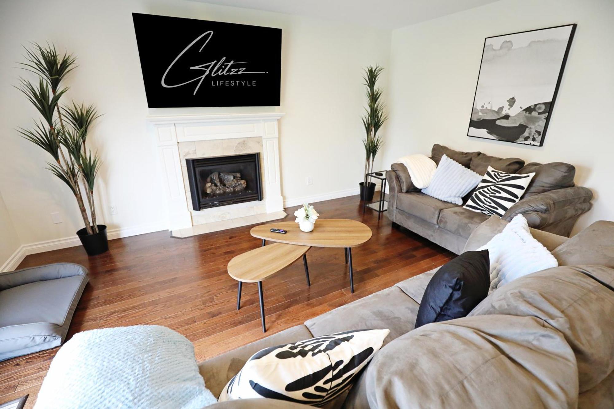 Apartment Family Pet Friendly Ac Near Wem Edmonton